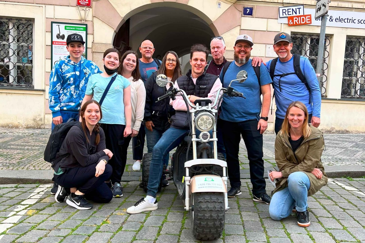 Praga: Wycieczka na trójkołowym motocyklu Monster Bike Euro Segway Experience