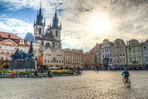 Prague: Must-See Attractions Walking Tour