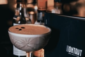 Praga: Capodanno al Kontakt Bar con drink e musica dal vivo