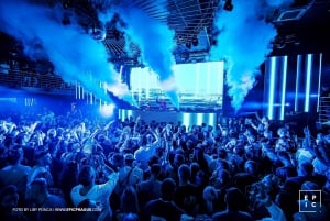 Prague : Soirée VIP sur un bateau pour le Nouvel An + EPIC Club