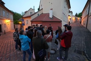 Prague: Nový Svět and Malá Strana Night Walking Tour