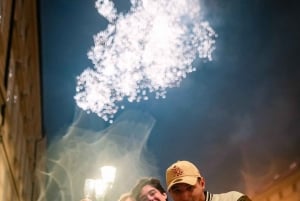 Praga: NYE con spettacolo comico, bevande illimitate e fuochi d'artificio