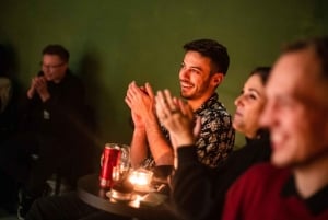 Praga: NYE con spettacolo comico, bevande illimitate e fuochi d'artificio