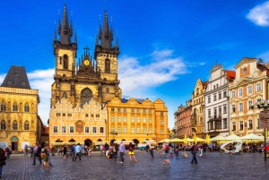 Prague: Old Town and Charles Bridge Tour