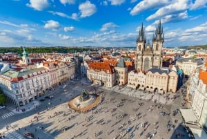 Prague: Old Town and Jewish District Walking Tour