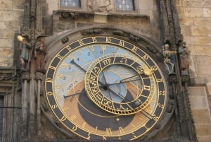 Prague: Old Town and Jewish District Walking Tour