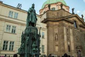 Prague: Old Town and Jewish Quarter Guided Tour in German