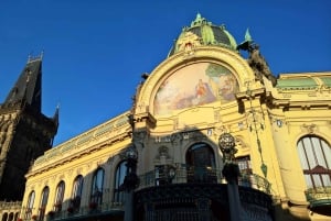 Prag: Gamla stan Guidad vandring i Gamla stan och båttur i staden
