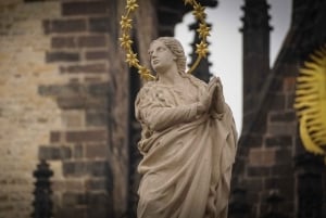 Praga: tour guidato delle attrazioni della città vecchia e delle gemme nascoste