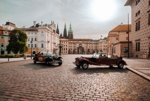 Praga: tour particular pela Cidade Velha em carro vintage