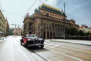 Praga: tour particular pela Cidade Velha em carro vintage