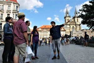 Prague: Oldtown, Medieval Underground & Dungeon History Tour