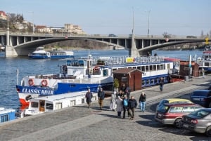 Prague: Panoramic Vltava River Cruise