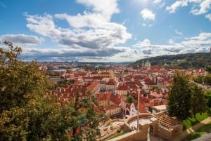 Prague: Prague Castle and Lobkowicz Palace Entry Tickets