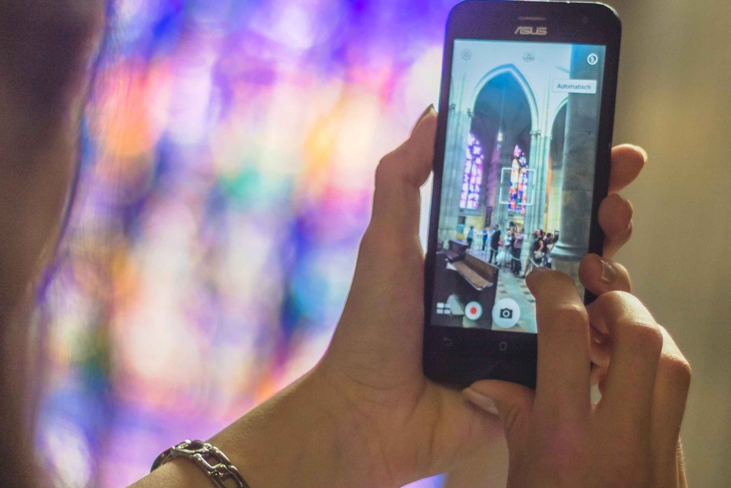 Praag: Audiogids van het Praagse Burchtcomplex Smartphone