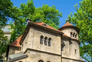 Prague: Prague Synagogues & the Jewish Cemetery Guided Tour