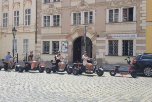 Praga: tour guidato in Trike Live di 2 ore della città vecchia
