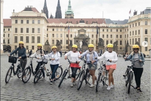 Prague: Private Alternative and Historical e-Bike Tour