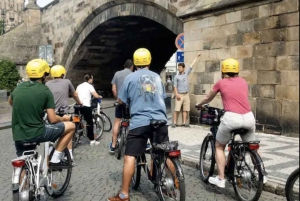 Prague: Private Alternative and Historical e-Bike Tour