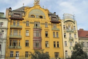 Prague: Private Cubism & Art Nouveau Walking Tour