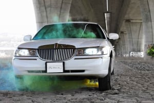 Prague: Private Party Lincoln Limo Transport