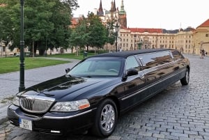 Prague: Private Party Lincoln Limo Transport