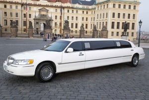 Prague: Private Party Lincoln Limo Transport