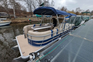 Prag: Privat sightseeing-krydstogt i ponton med prosecco
