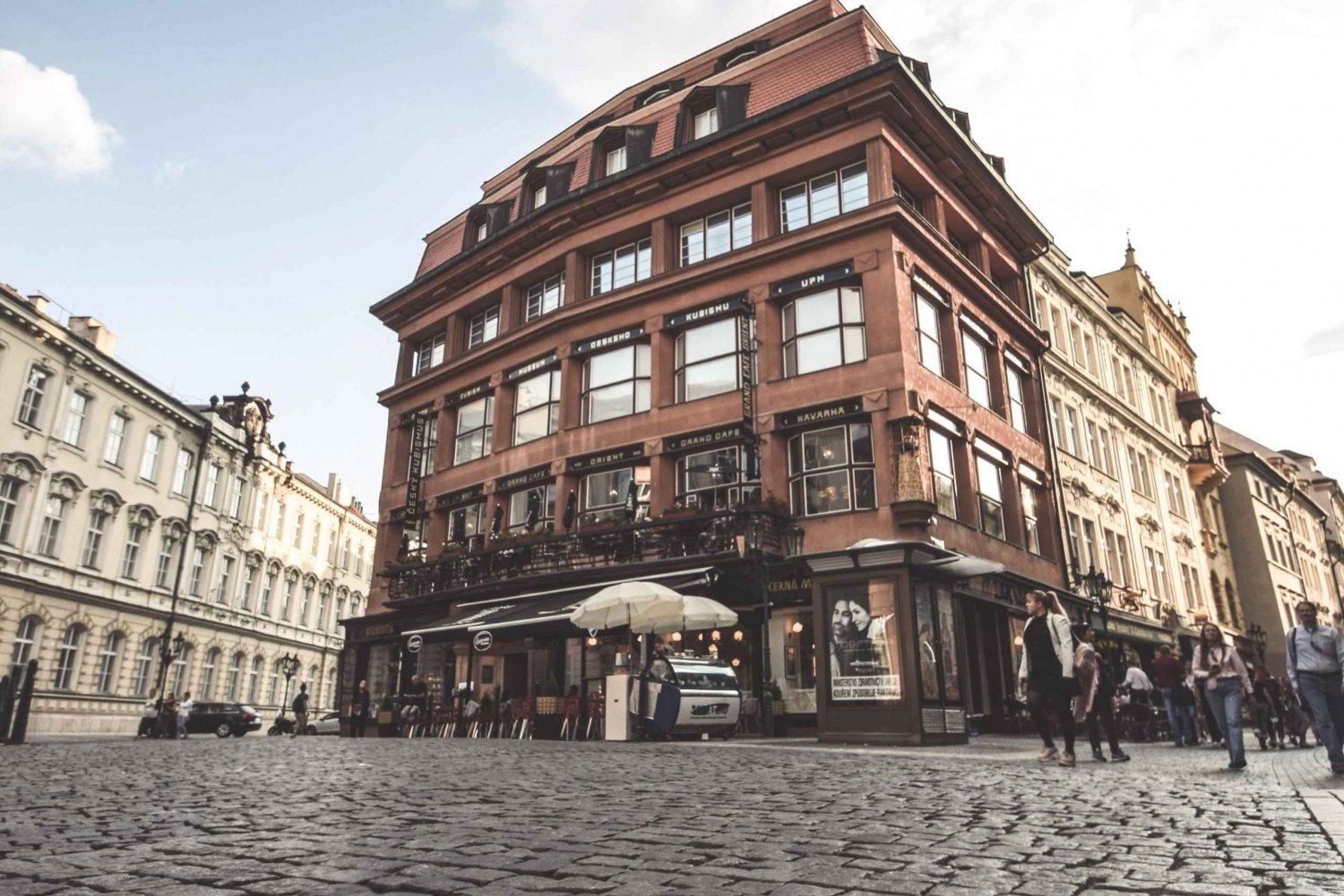 Prague: Private Prague Art Nouveau and Cubism Tour