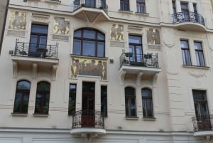 Prague: Private Prague Art Nouveau and Cubism Tour
