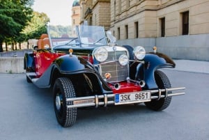 Prague: 90min Private Tour in Vintage Car, up to 6people!