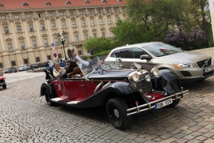 Praga: Prywatna wycieczka zabytkowym samochodem
