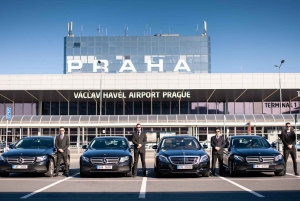 Prague: Private Transfer from Václav Havel Airport