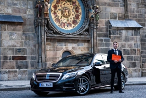 Prague: Private Transfer from Václav Havel Airport