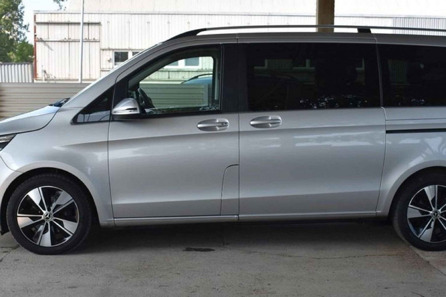 Prague: Private transfer to Passau or Passau to Prague