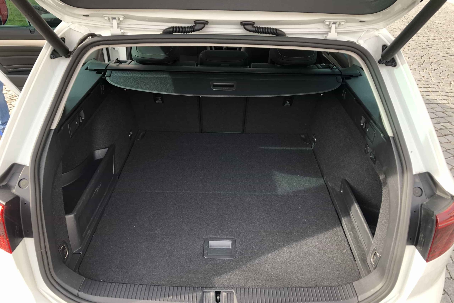 till Prag: Privat transfer till flygplatsen (PRG)