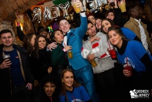 Prague: Pub Crawl with Open Bar and VIP Entry