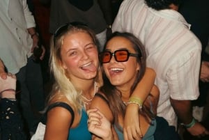 Praga: giro dei pub con bevande illimitate, bar e ingresso al club