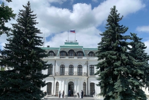 Praag: Russisch Praag met een gids die veel weet over geschiedenis