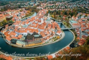 Прага: монастырь Сазава, замок Глубока и тур по Крумлову