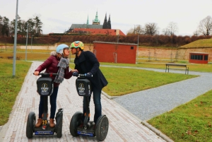 Prague : visite en Segway en visite touristique en direct