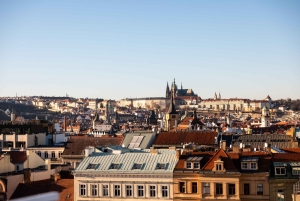 Praha: Sky Bar Aperitivo Meny med drikke og panoramautsikt