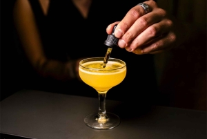 Prague Smoke-Infused Cocktail Tasting in a Hidden Bar for 2