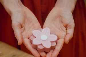 Prag: Tillsätt sheasmör, getmjölk eller honung, eller köp den genomskinliga