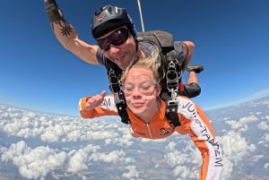 Prague: Tandem Skydiving 14,000ft over Prague with Transfers
