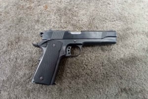 Prague: Target Gun Shooting Experience with Hotel Pickup