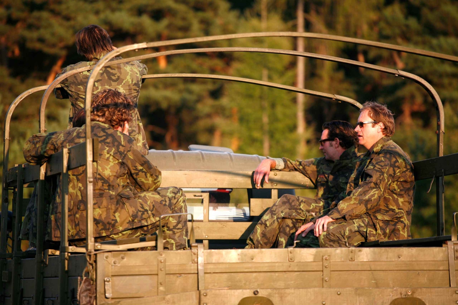 Prag: Kørsel i militærkøretøjet Tatra T-815