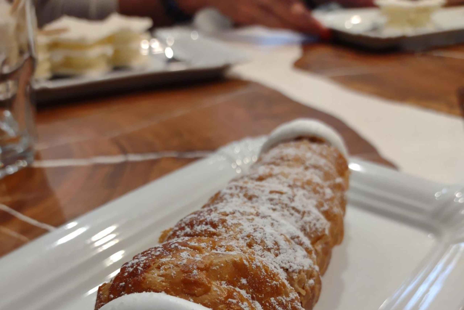 Prague: Traditional Czech Food Tour with Local Guide