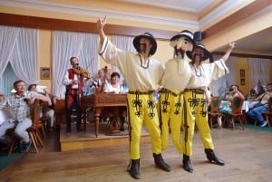 Prag: Traditionel folkloreaften med middag og musik