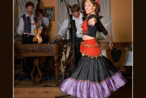 Prag: Traditionel folkloreaften med middag og musik